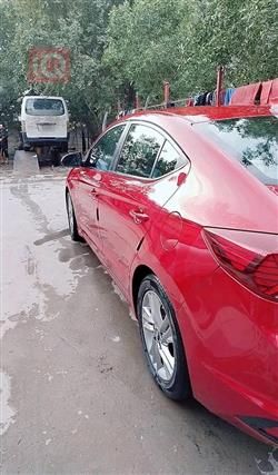 هیۆندای ئەلەنترا